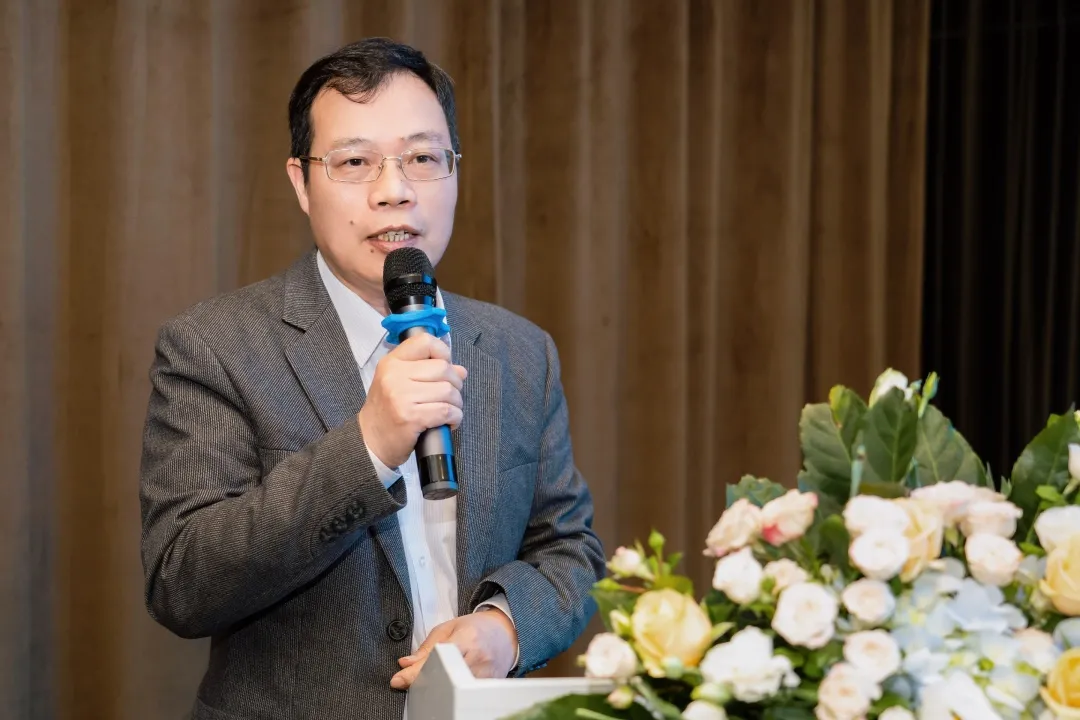阳光控股总裁,龙净环保副董事长吕建波对龙净能源公司的发展充满信心